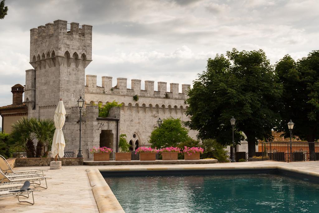 رابولانو تيرمي Castello Delle Serre المظهر الخارجي الصورة