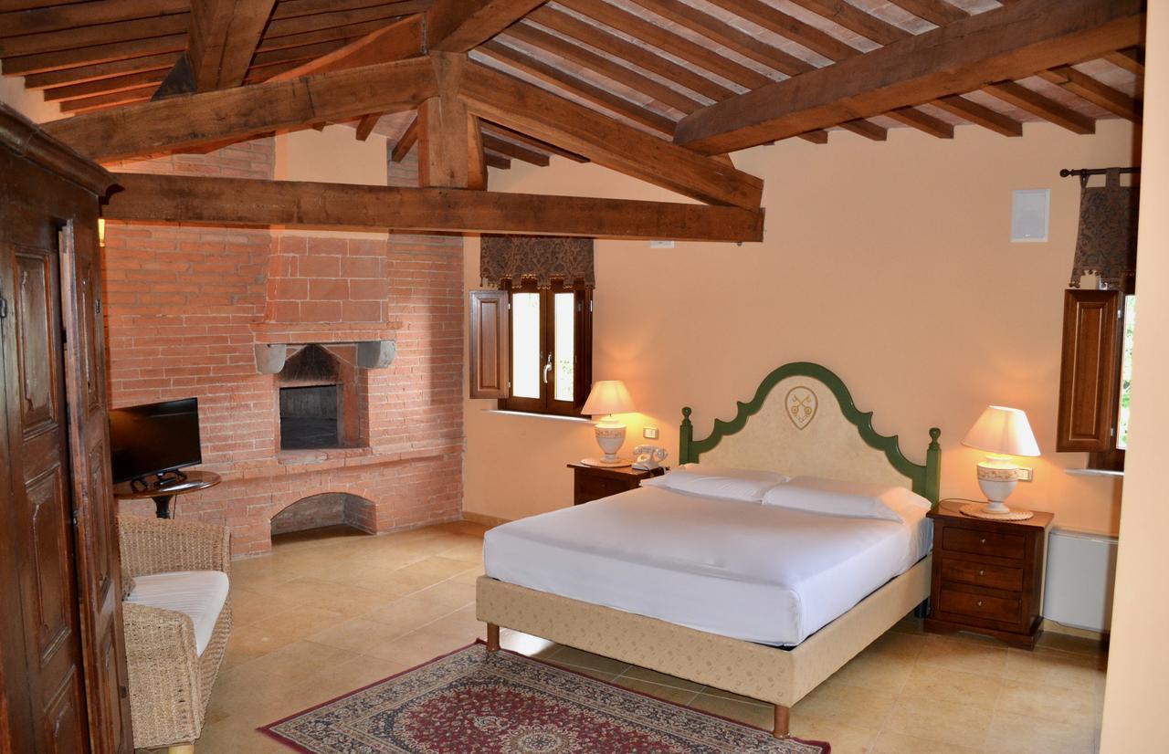 رابولانو تيرمي Castello Delle Serre المظهر الخارجي الصورة